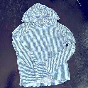 Vineyard vines beautiful rashguard